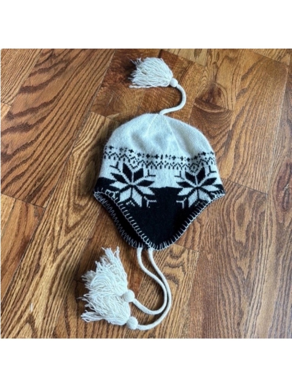 Woolrich Kids/Boys/girls Wool Angora Blend Alpine Nordic Hat Knit over Ear Flap
